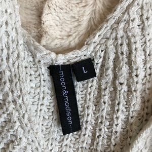 moon & Madison Tops - Oatmeal knit crop tank moon & Madison Tops - Oatmeal knit crop tank